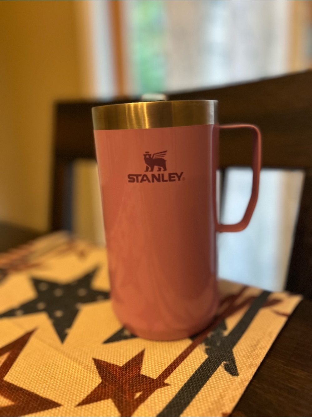 Stanley Lilac Camp Travel Mug with Handle - Picture 3 of 5